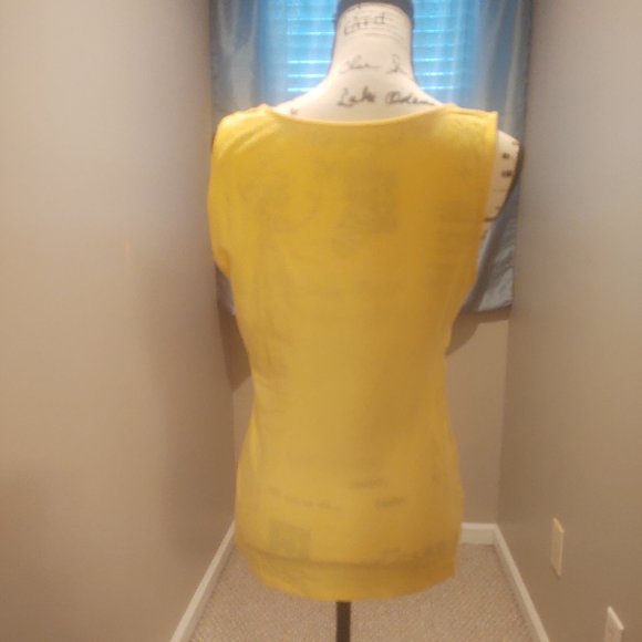 2 a Tee Ruched Front Tank Top - Picture 3 of 3